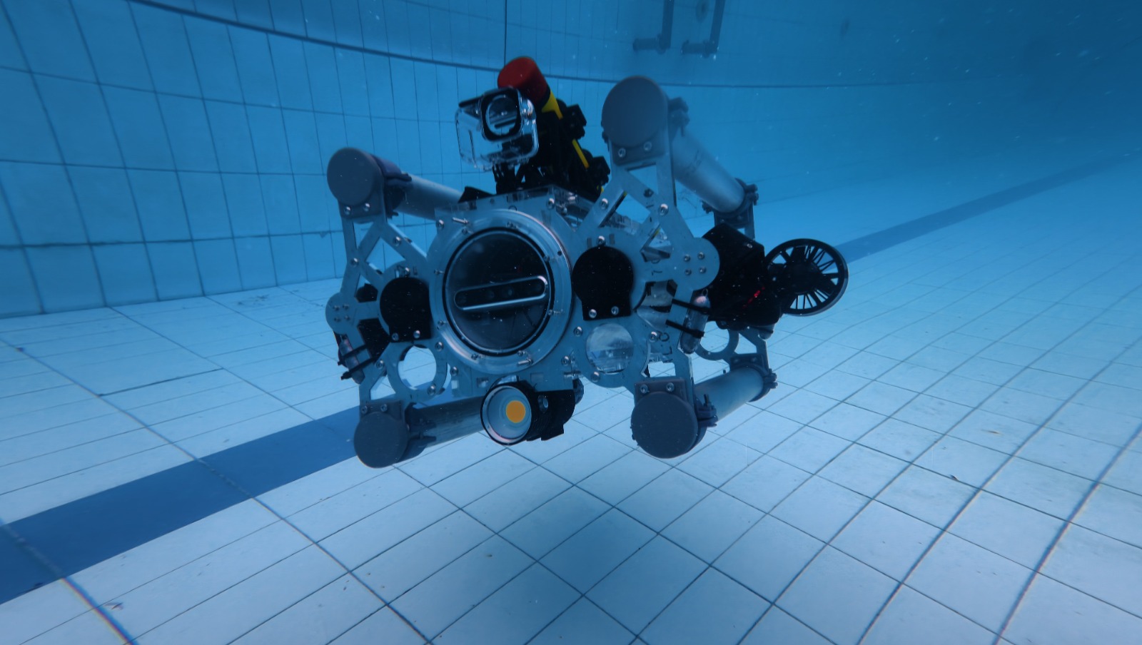 SUPRI-ROV version 3 operating underwater in a pool